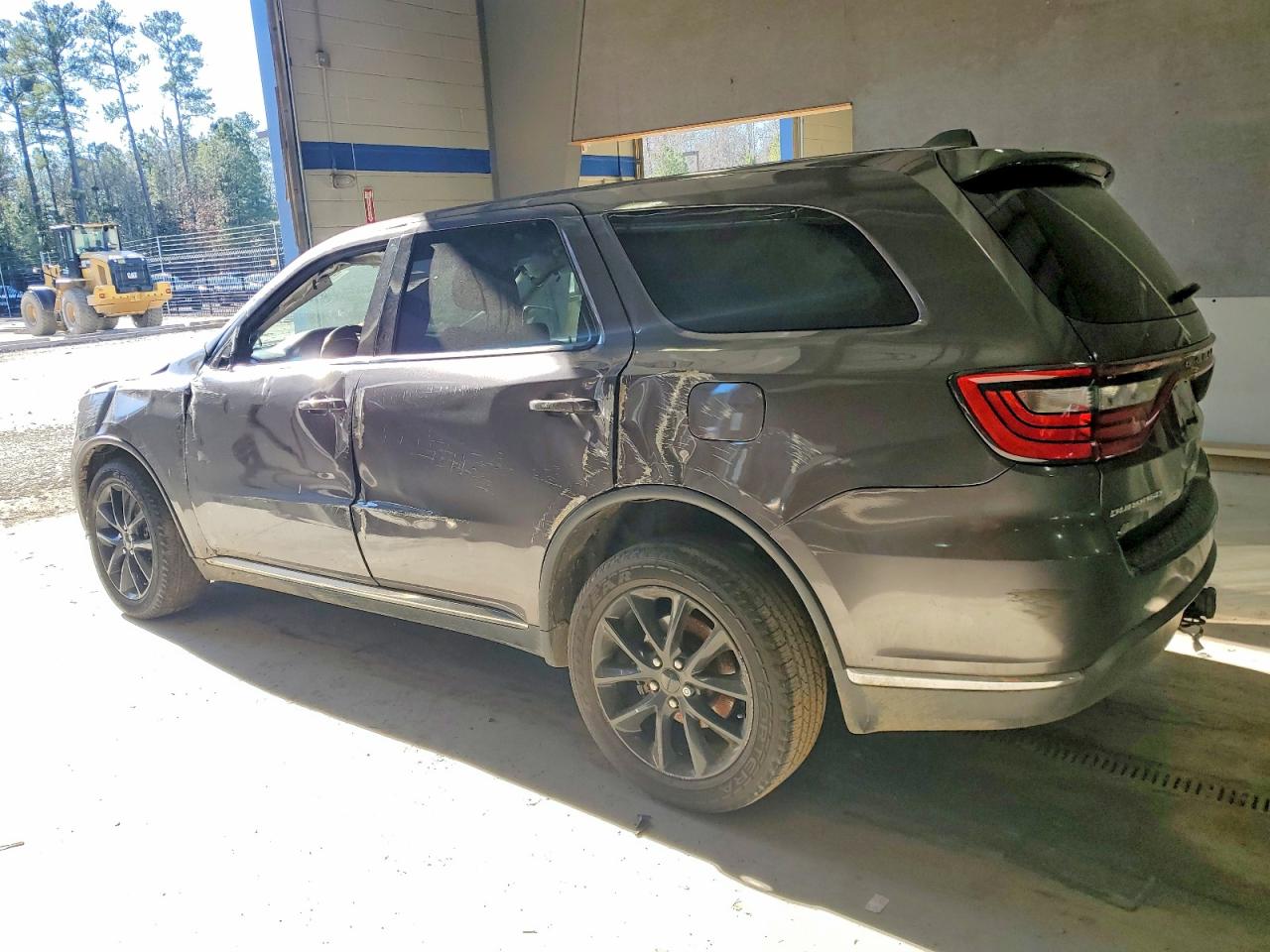 2019 DODGE DURANGO SXT photo 2