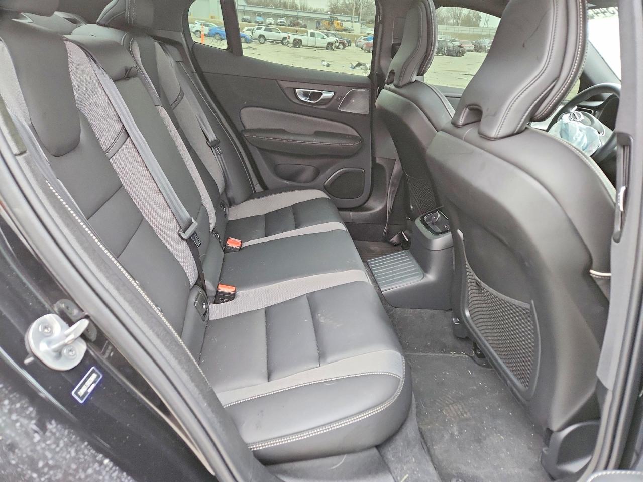 2024 VOLVO S60 ULTIMATE photo 10