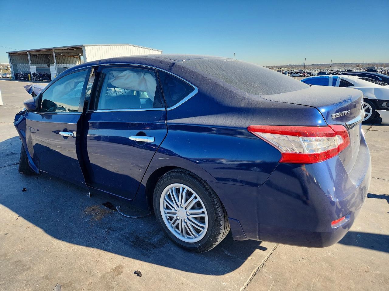 2019 NISSAN SENTRA S photo 2