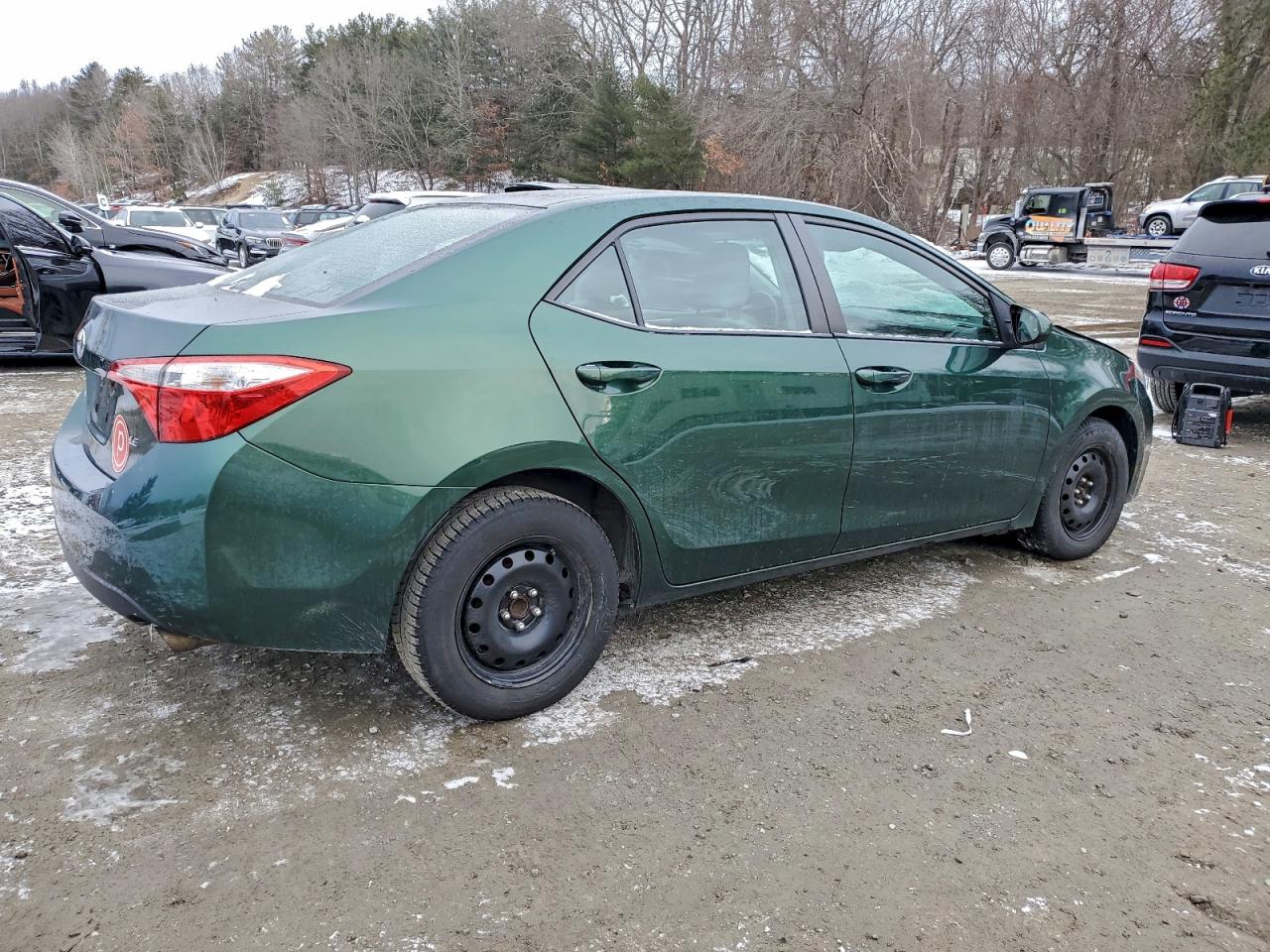 2015 TOYOTA COROLLA L photo 3