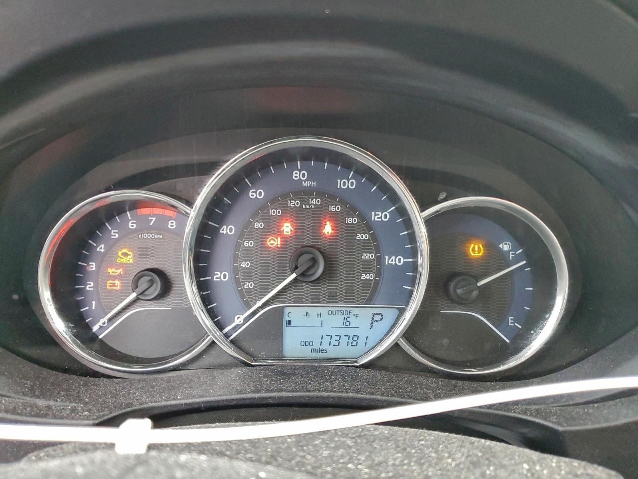 2015 TOYOTA COROLLA L photo 9