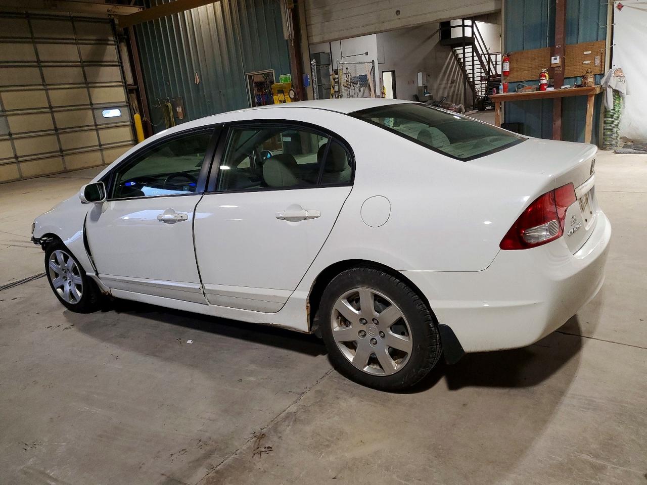 2010 HONDA CIVIC LX photo 2