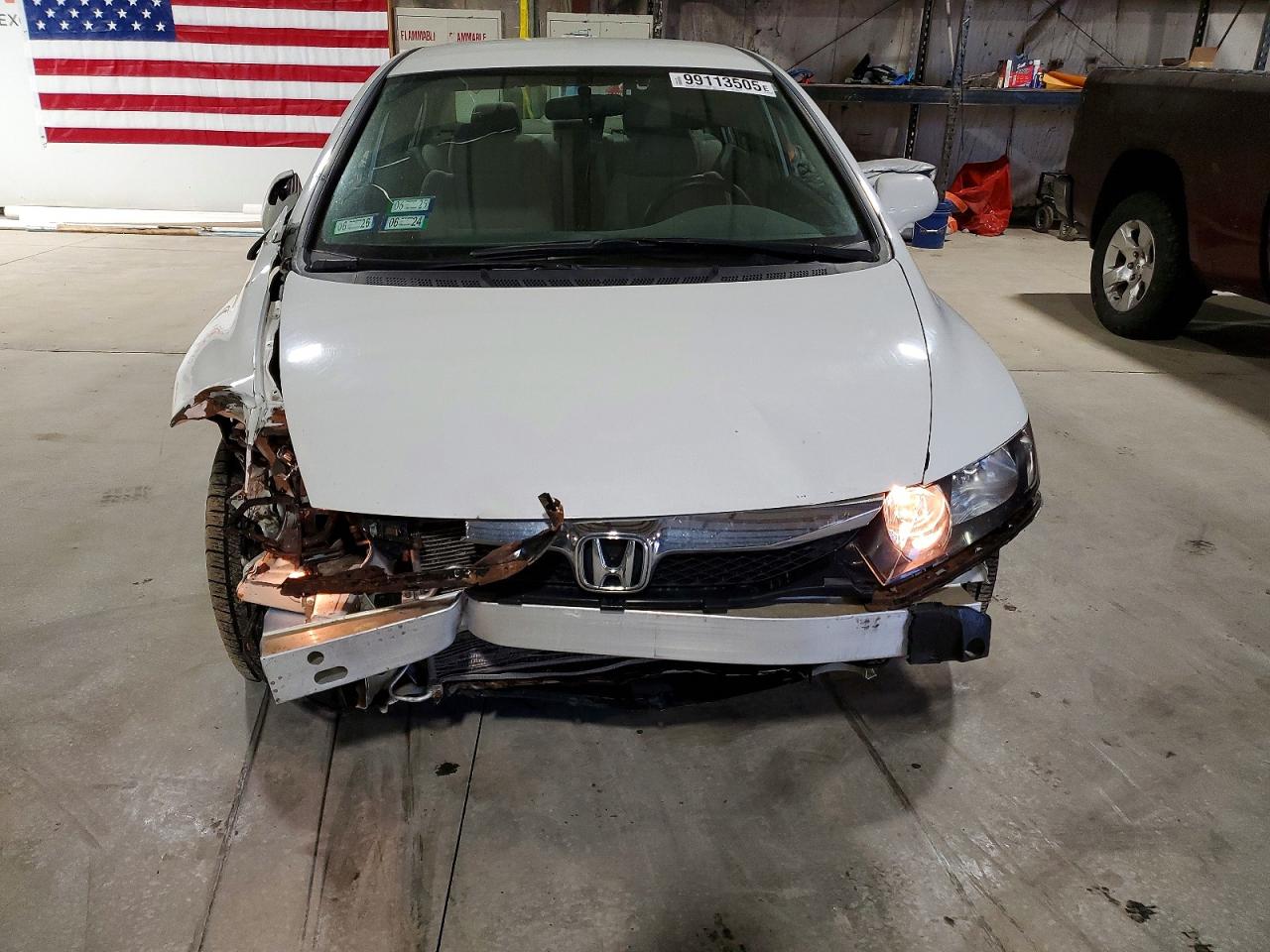 2010 HONDA CIVIC LX photo 5