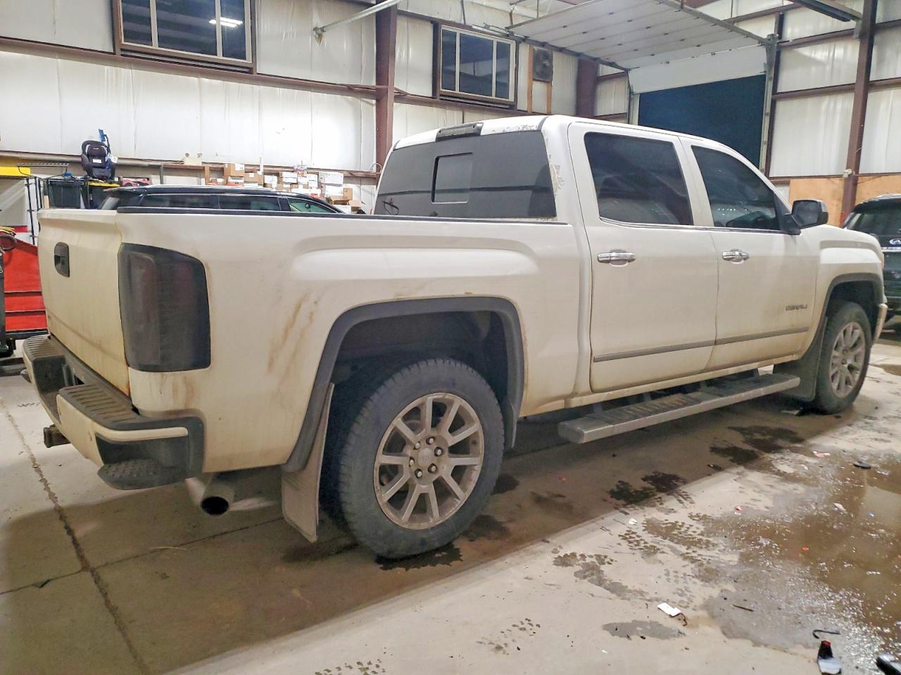 2014 GMC SIERRA K1500 DENALI photo 3