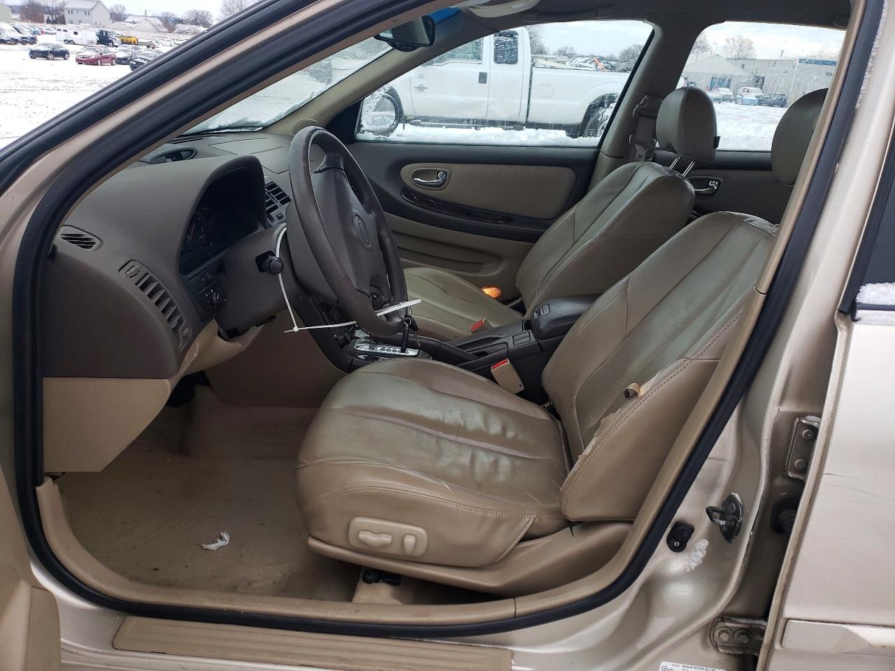2001 NISSAN MAXIMA GXE photo 7