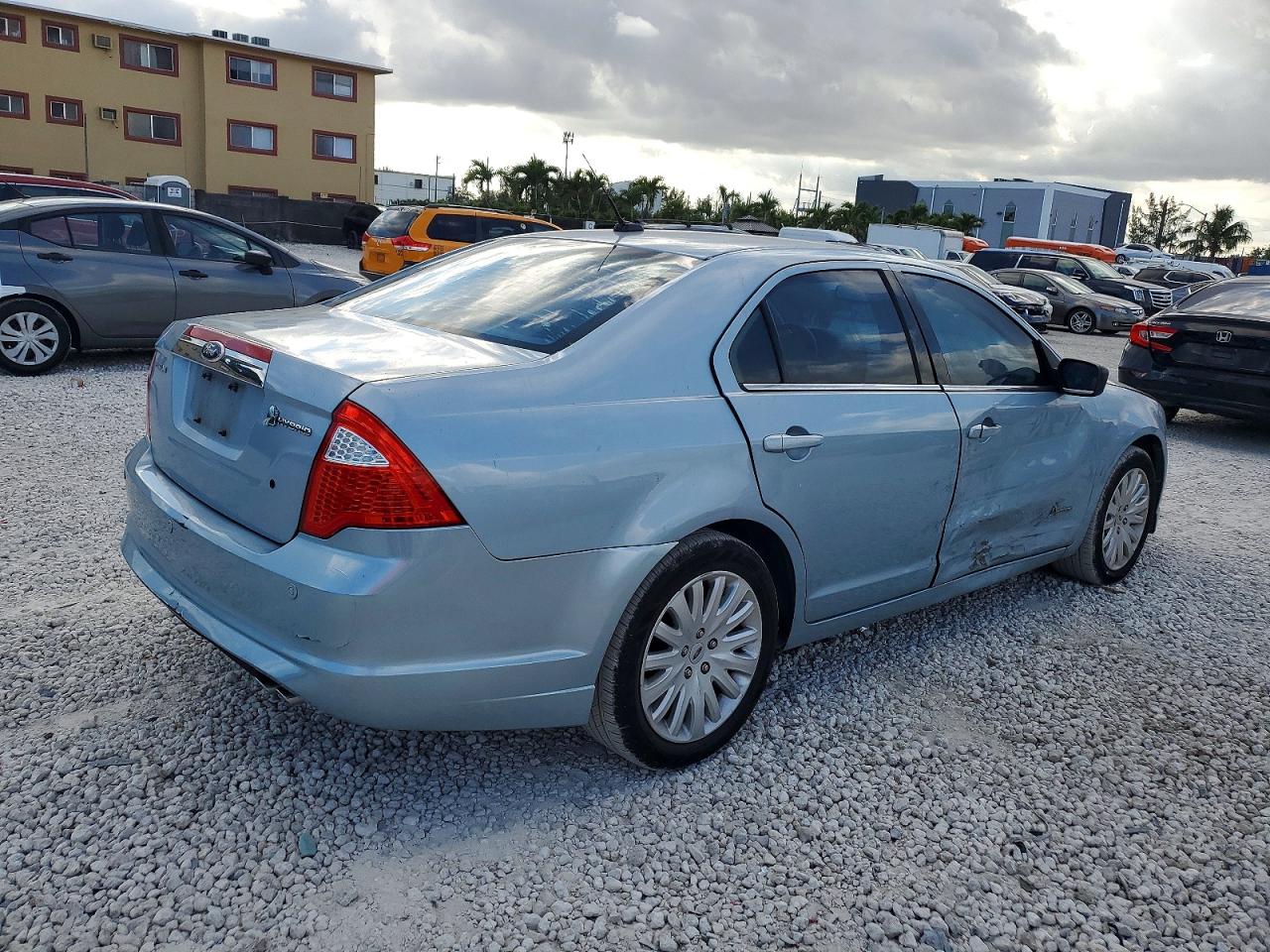 2010 FORD FUSION HYBRID photo 3