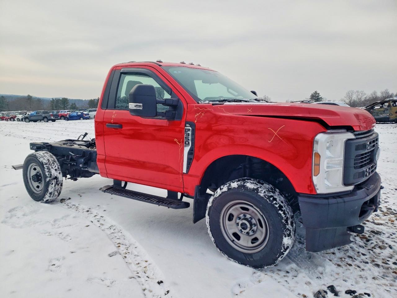 2024 FORD F350 SUPER DUTY TRUCK CAB AND CHASSIS photo 10