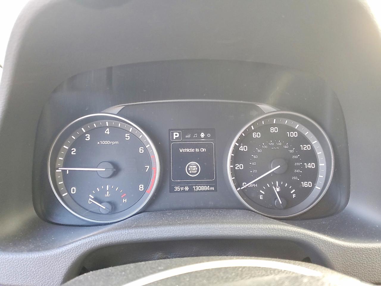 2017 HYUNDAI ELANTRA SE photo 9