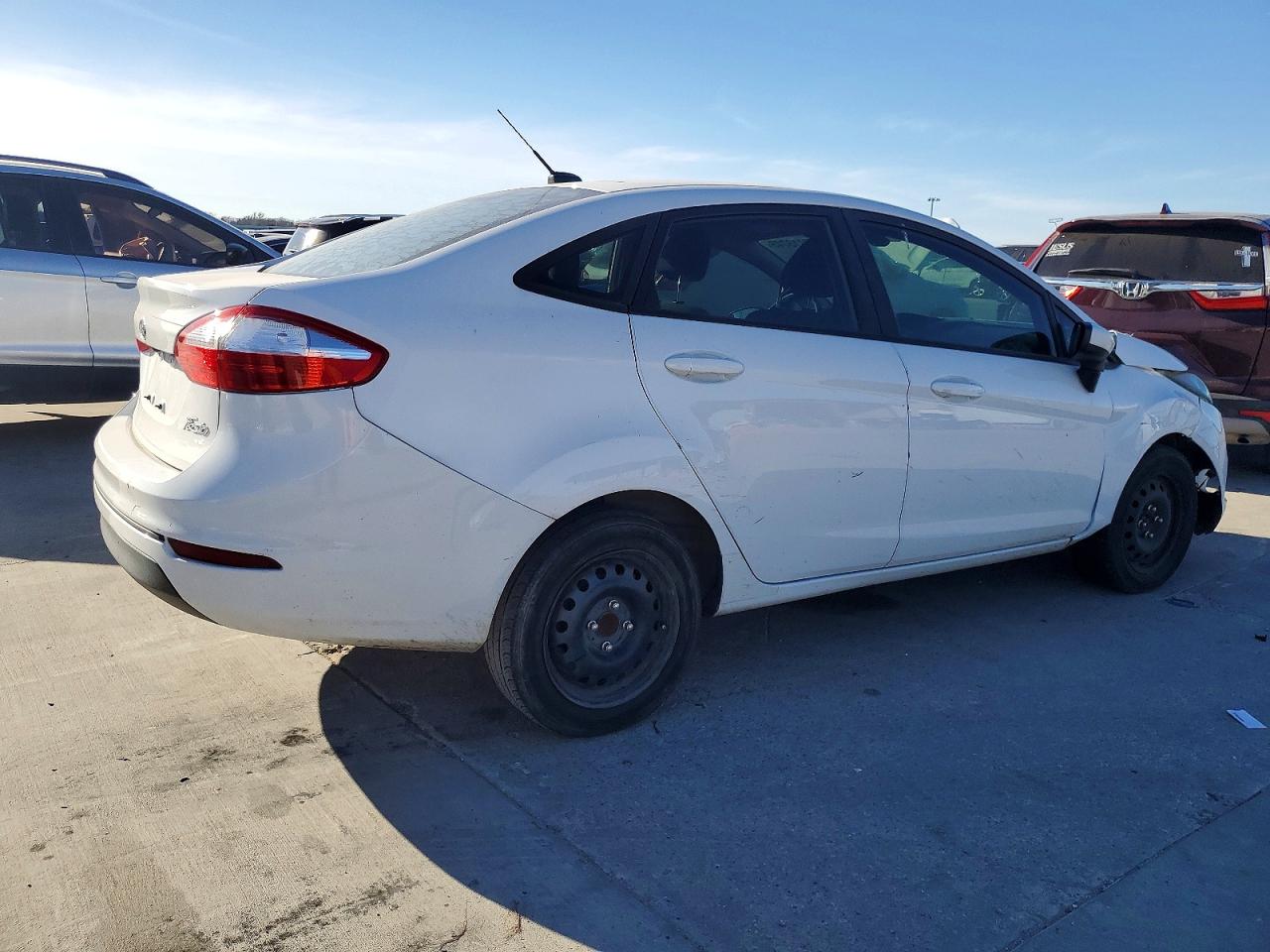 2019 FORD FIESTA S photo 5