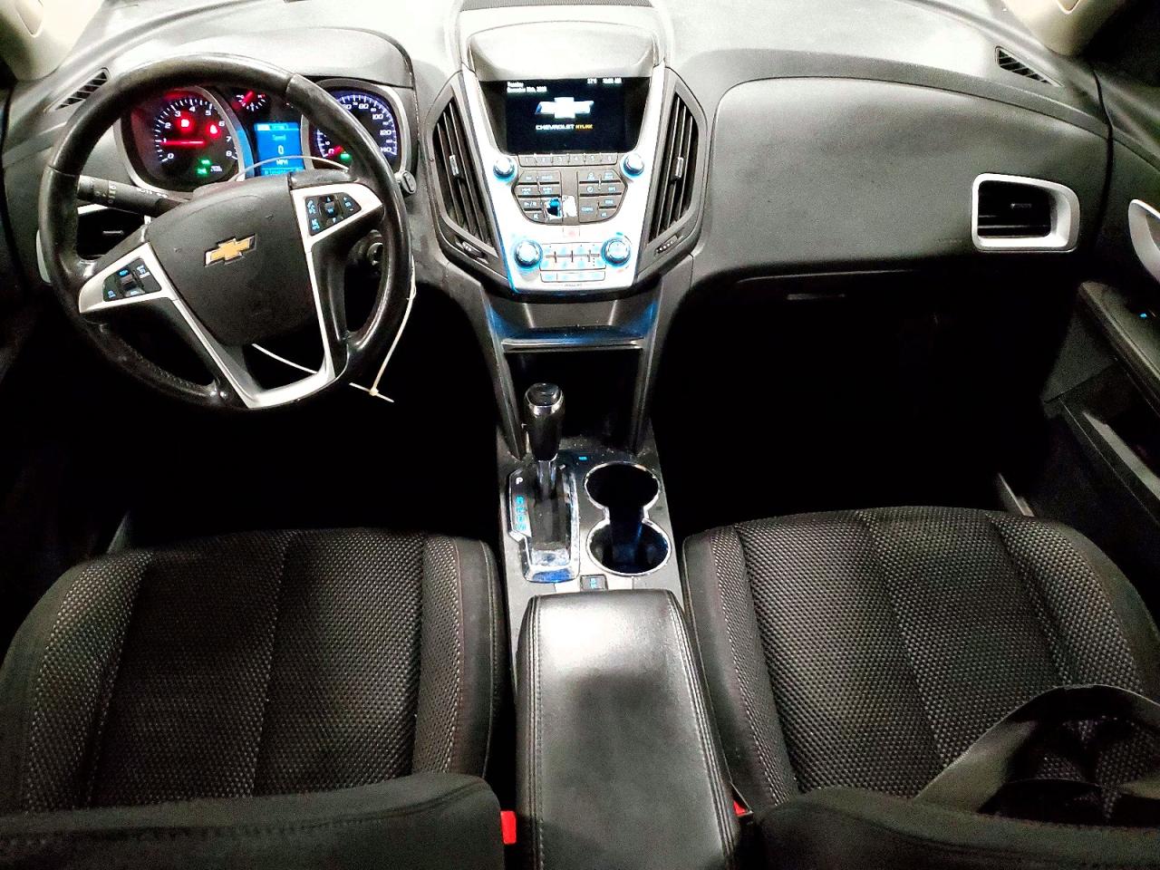 2017 CHEVROLET EQUINOX LT photo 8