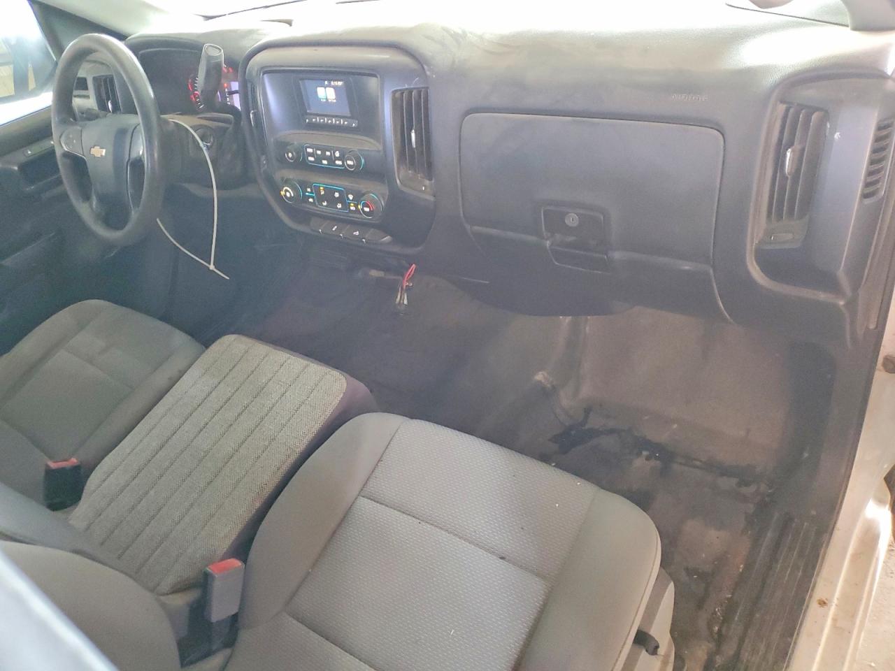2016 CHEVROLET SILVERADO C1500 photo 8
