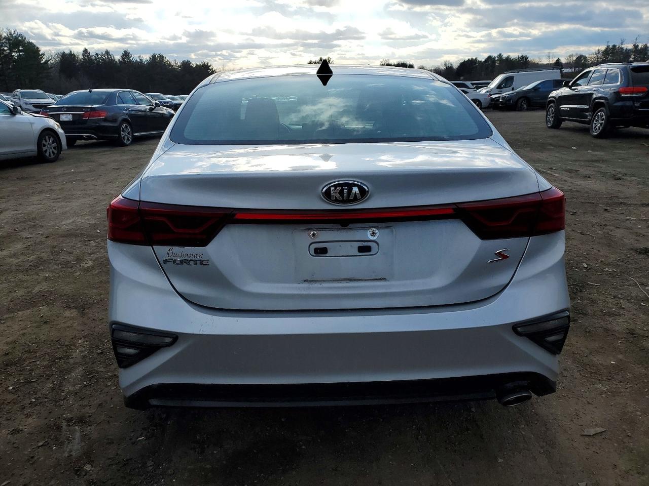 2019 KIA FORTE GT LINE photo 11