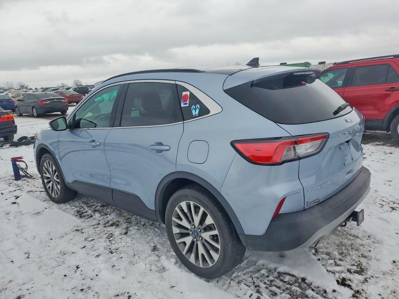 2022 FORD ESCAPE TITANIUM photo 2