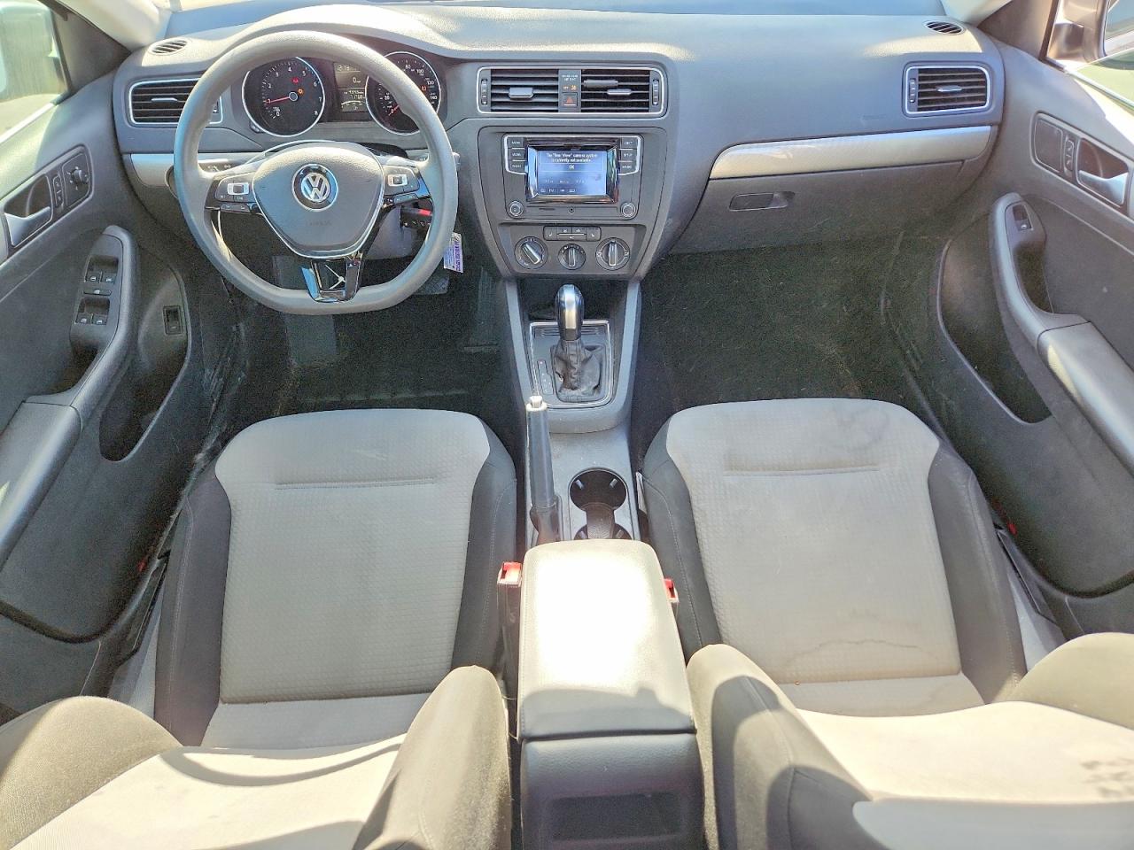 2017 VOLKSWAGEN JETTA S photo 8