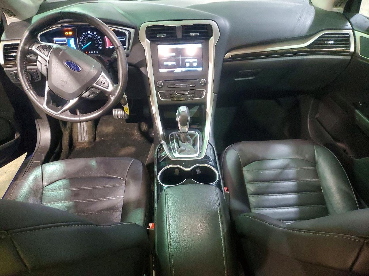 2016 FORD FUSION SE photo 15
