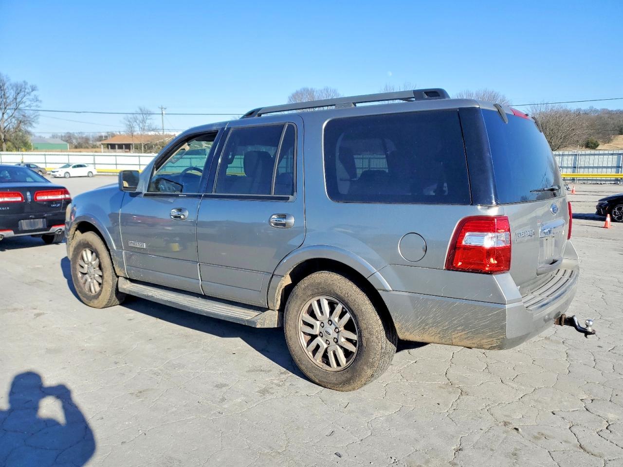 2008 FORD EXPEDITION XLT photo 2