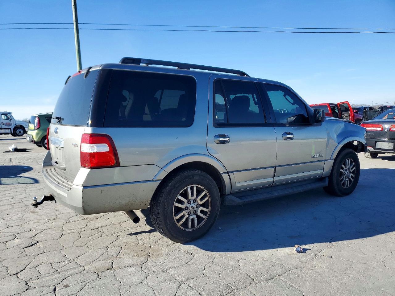 2008 FORD EXPEDITION XLT photo 3