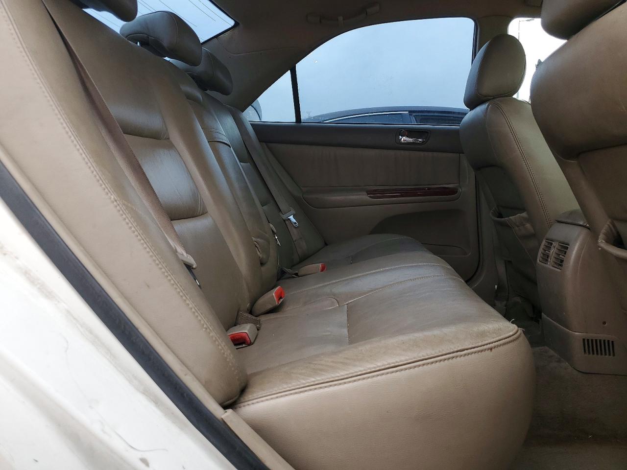 2005 TOYOTA CAMRY photo 10