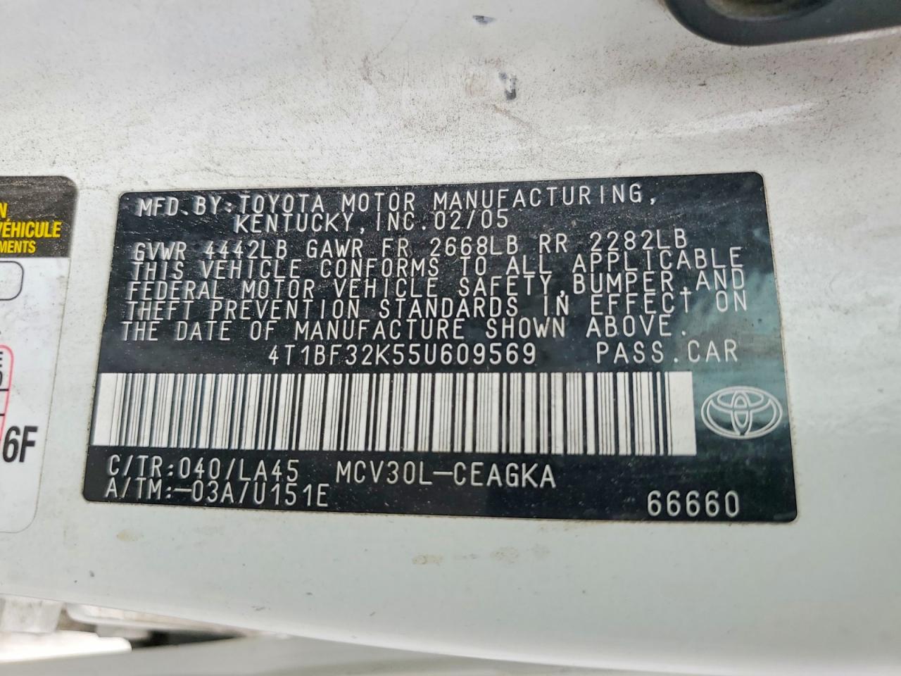 2005 TOYOTA CAMRY photo 12