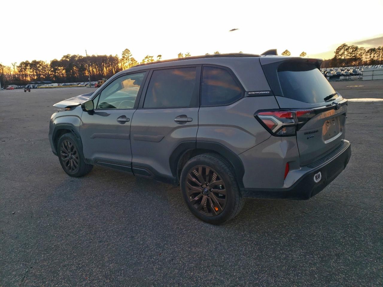 2025 SUBARU FORESTER SPORT photo 2