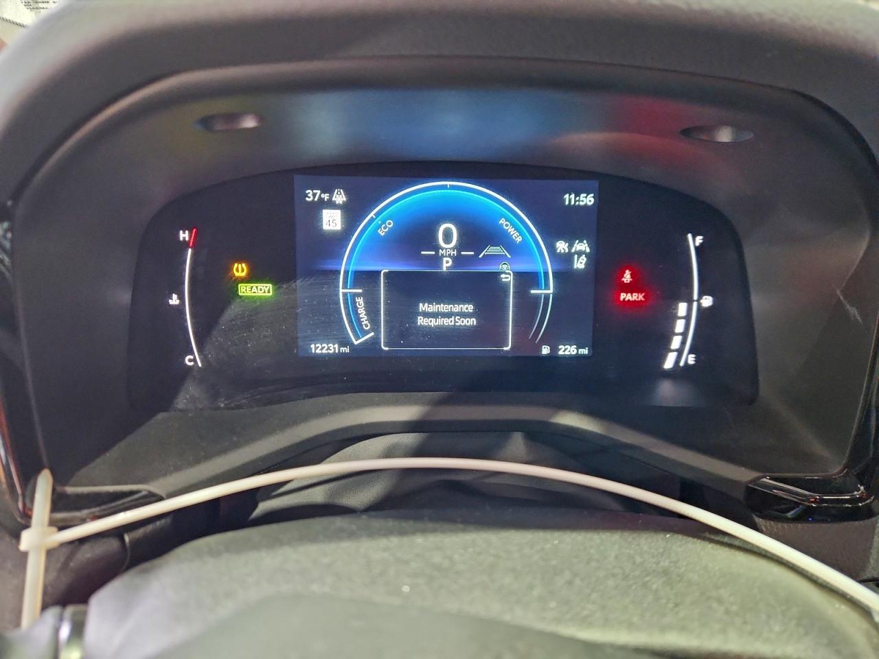 2025 TOYOTA CAMRY XSE photo 9