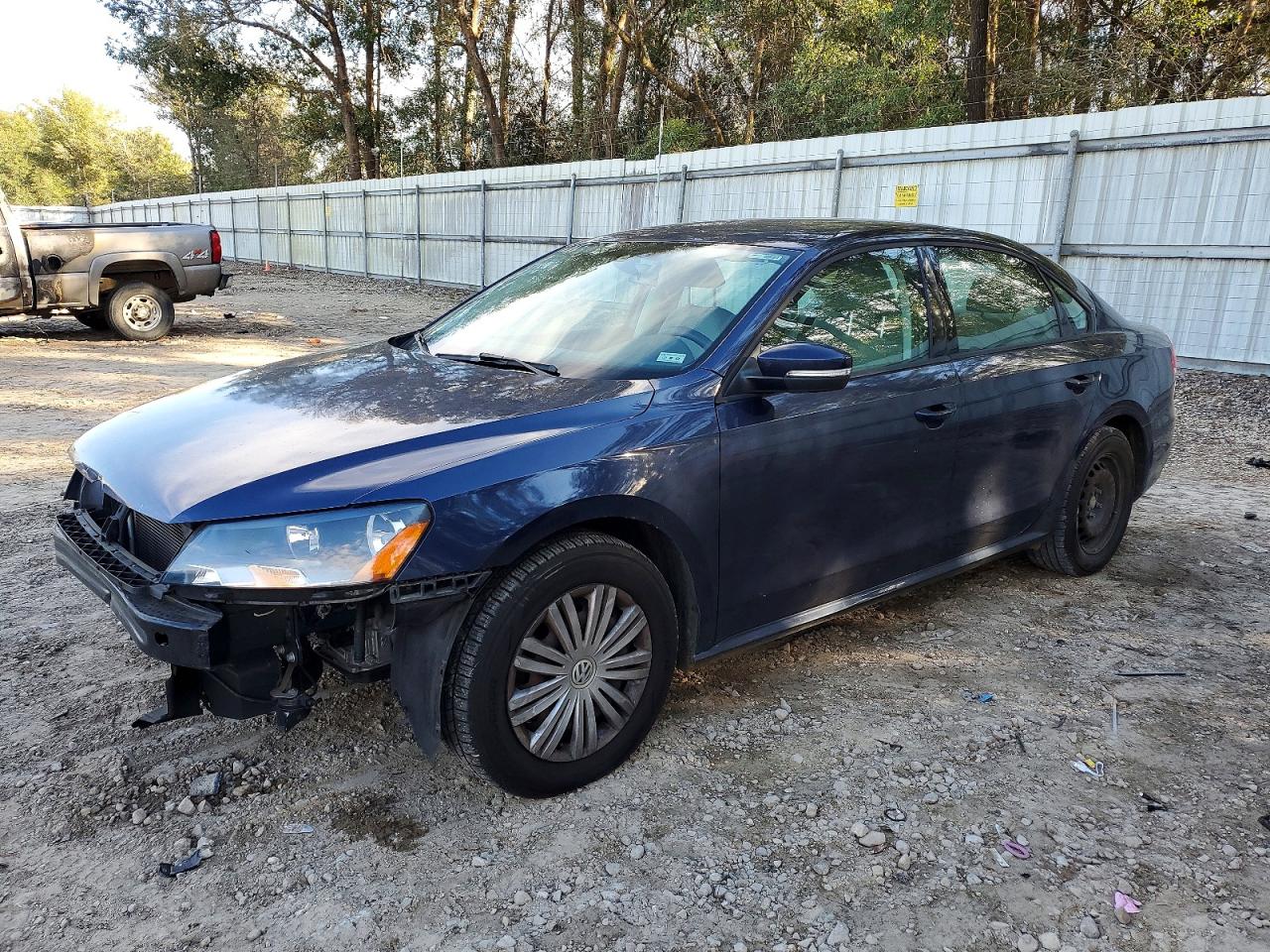 2015 VOLKSWAGEN PASSAT