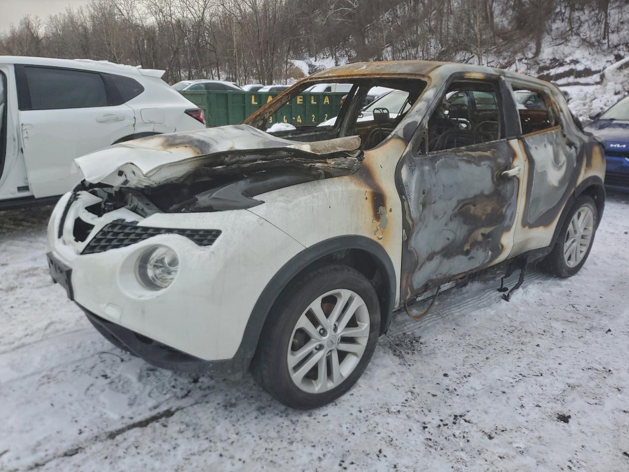 2015 NISSAN JUKE