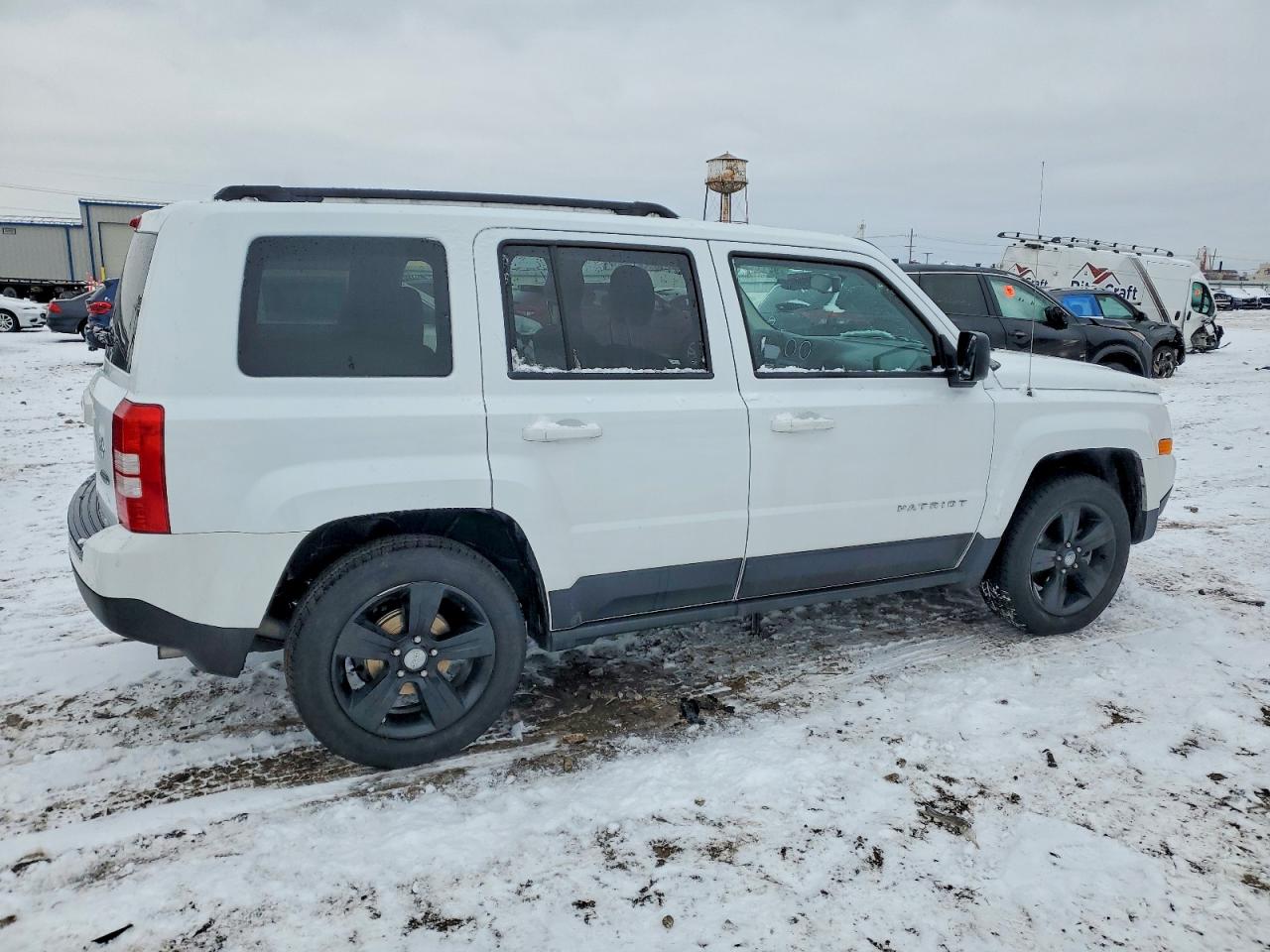 2017 JEEP PATRIOT LATITUDE photo 3