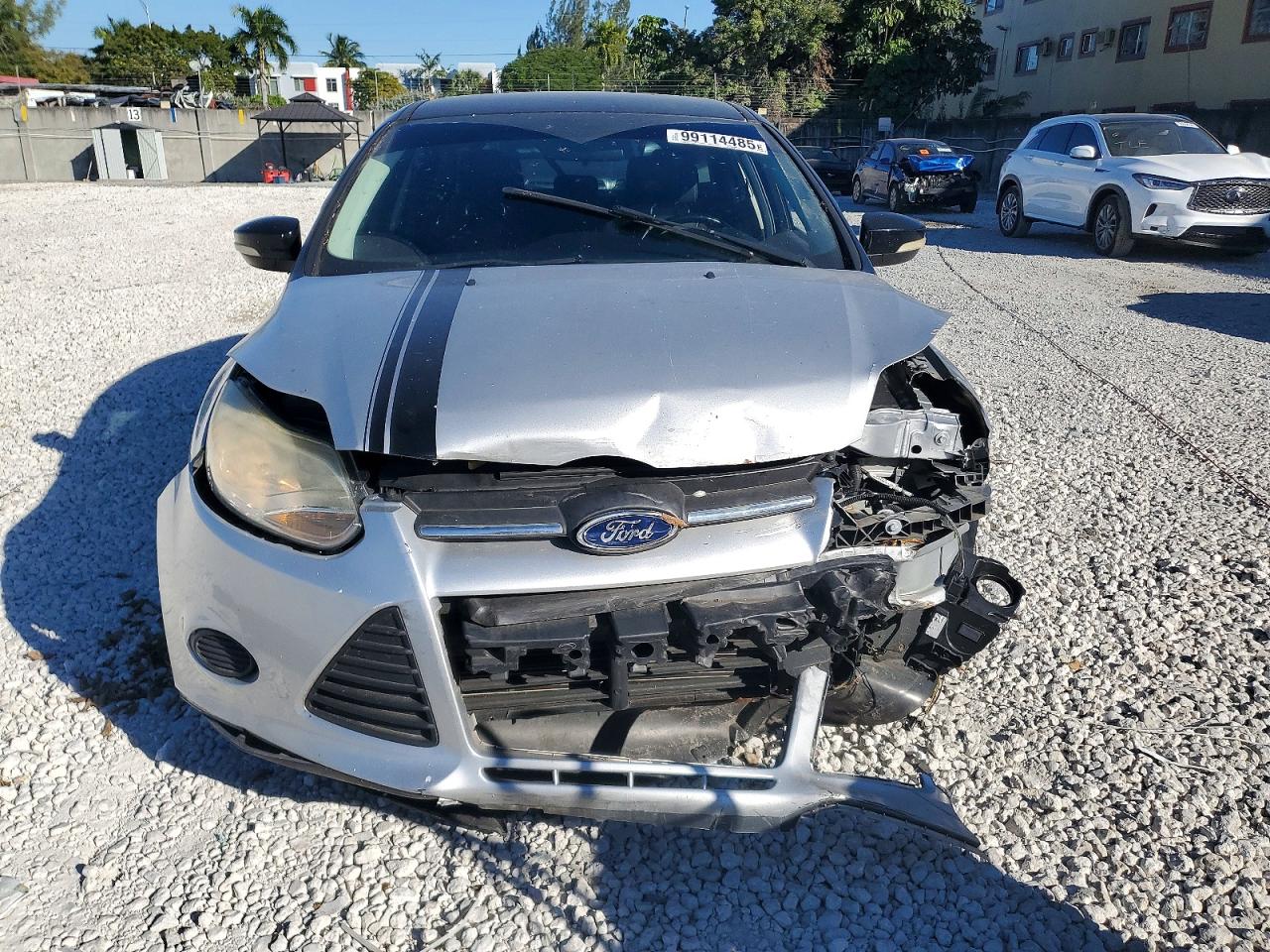 2013 FORD FOCUS SE photo 5
