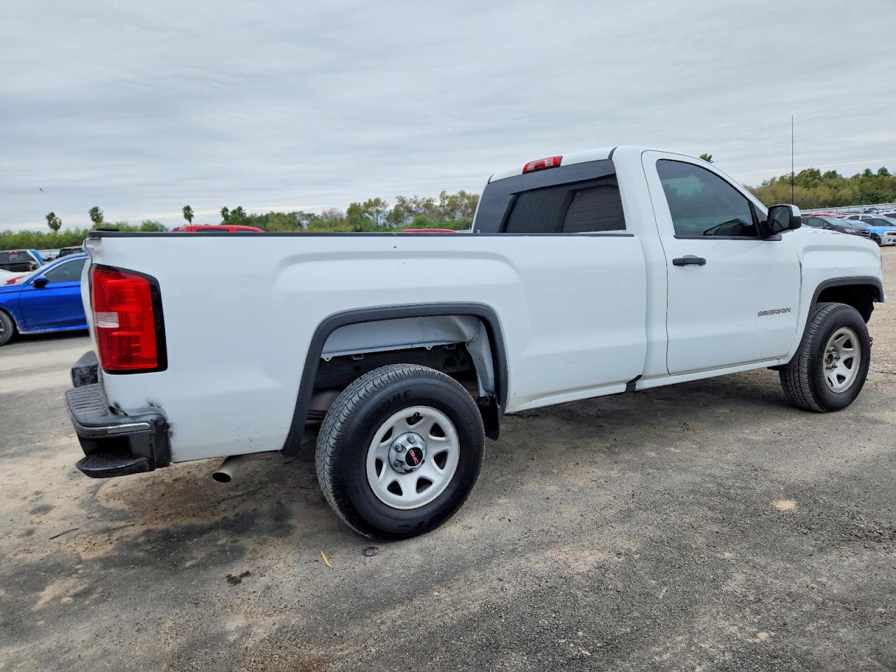 2017 GMC SIERRA C1500 photo 3