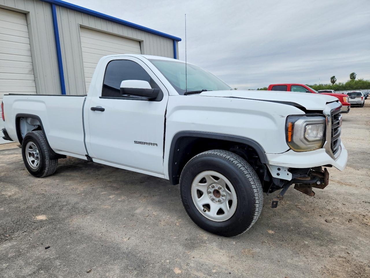 2017 GMC SIERRA C1500 photo 4