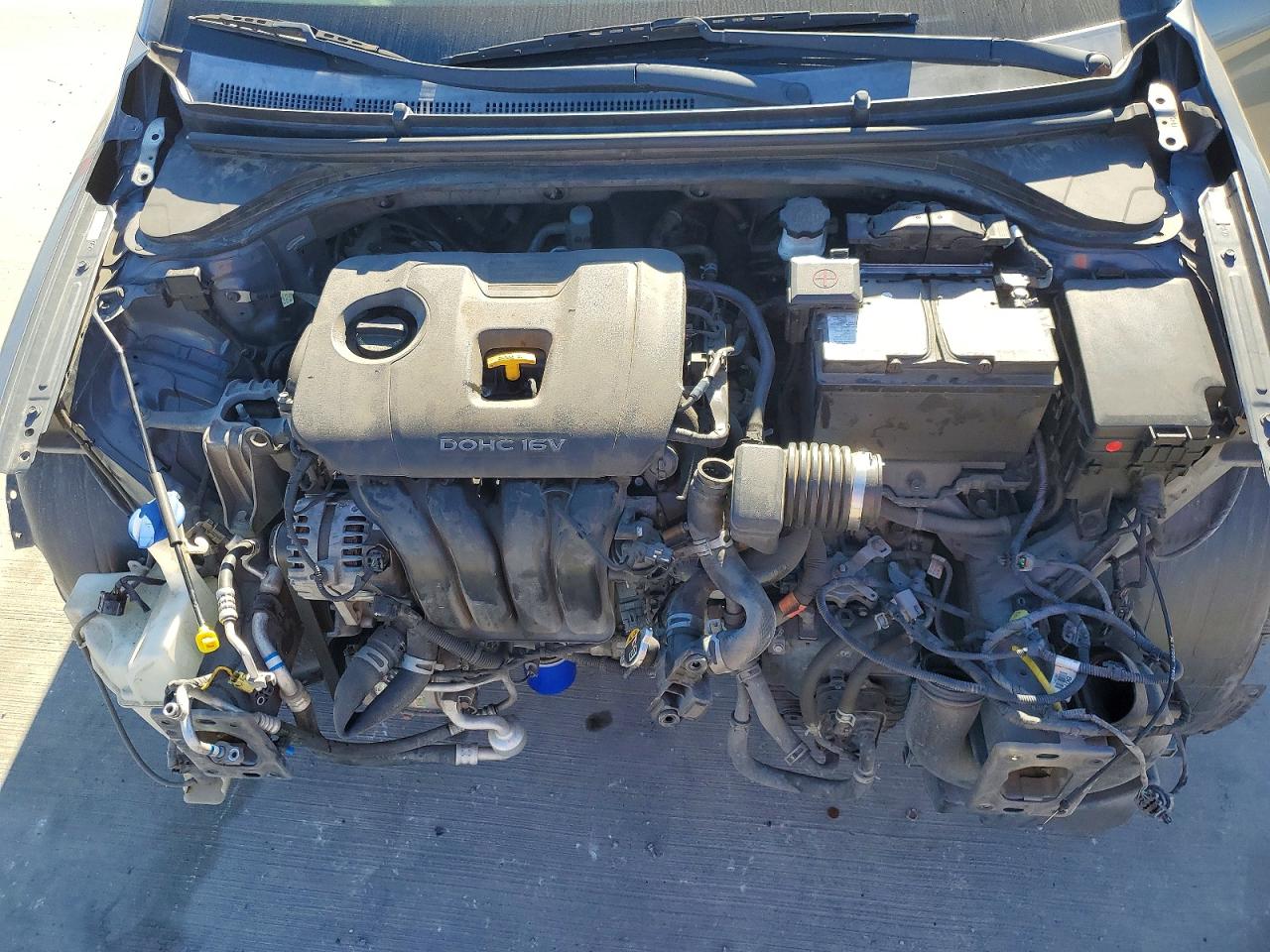 2018 HYUNDAI ELANTRA SE photo 11