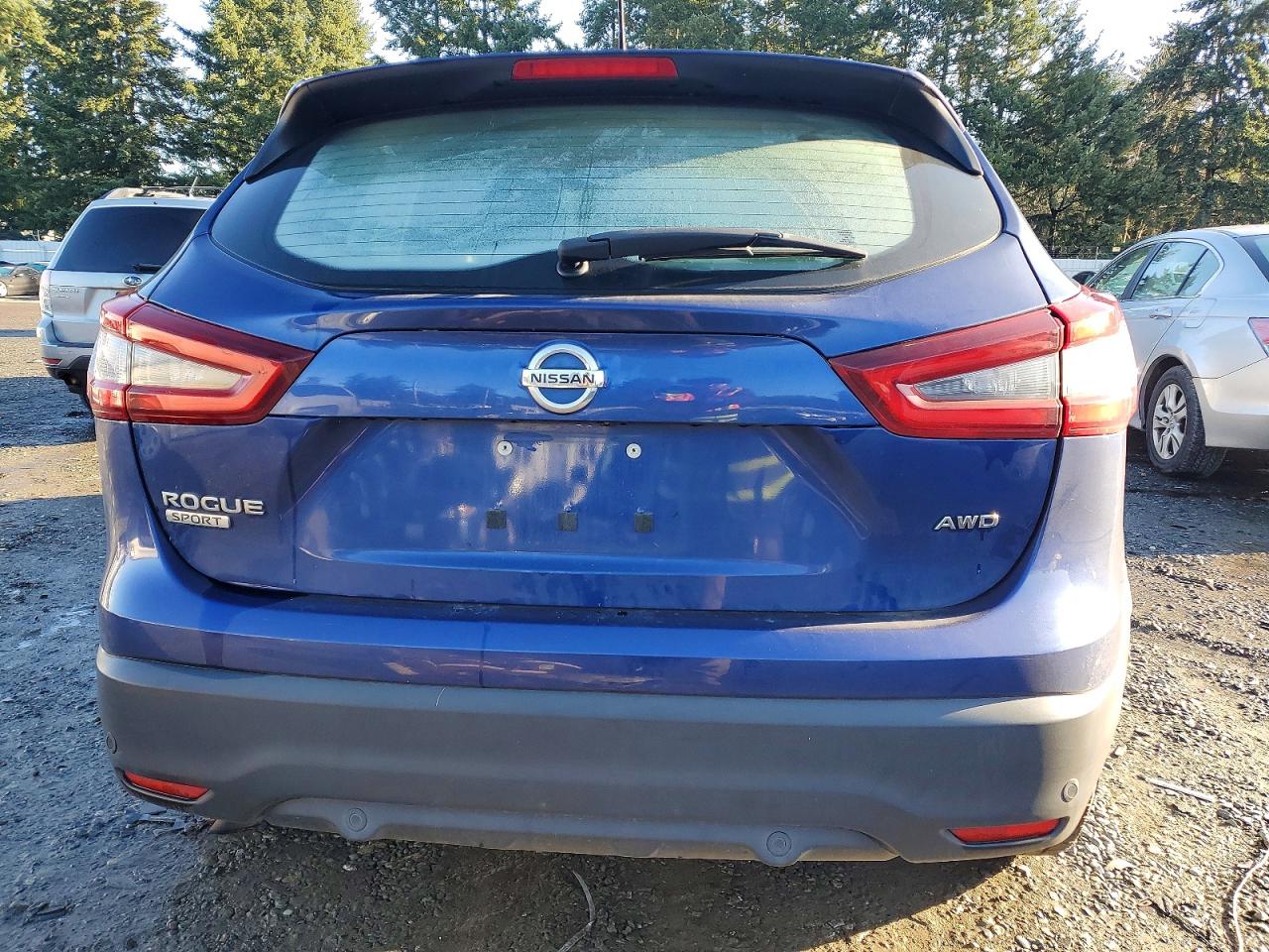 2020 NISSAN ROGUE SPORT S photo 6