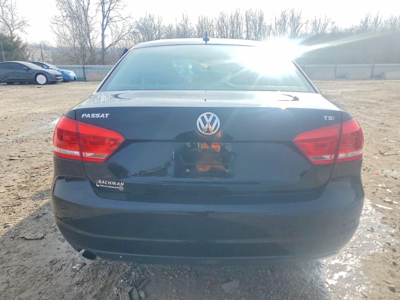 2015 VOLKSWAGEN PASSAT S photo 6