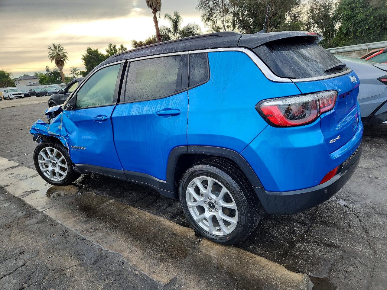 2025 JEEP COMPASS LIMITED photo 3