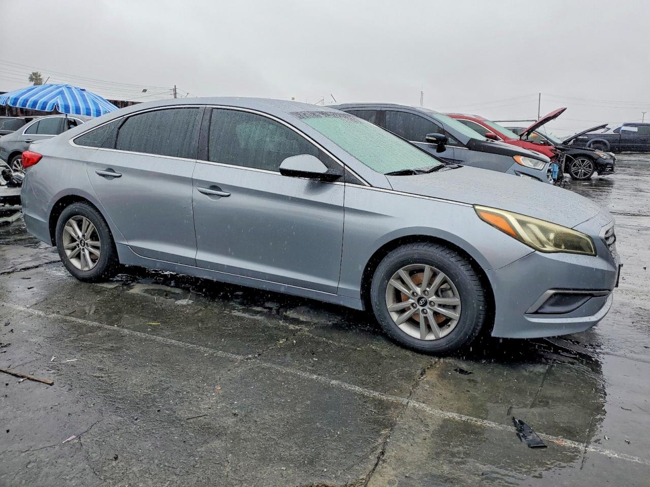 2016 HYUNDAI SONATA SE photo 4