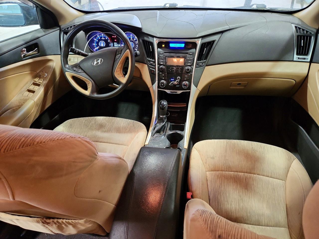 2013 HYUNDAI SONATA GLS photo 15