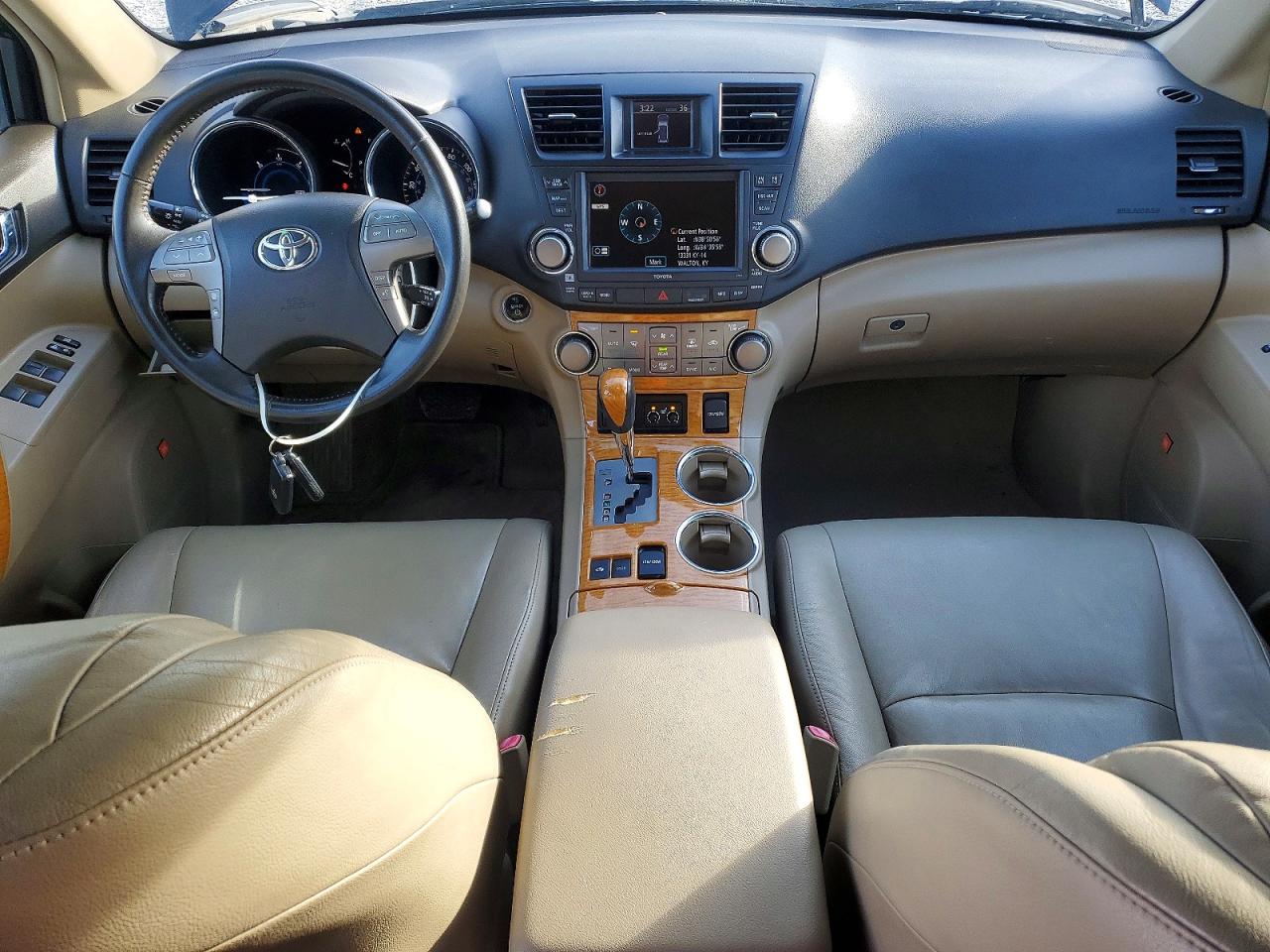 2010 TOYOTA HIGHLANDER HYBRID LIMITED photo 8