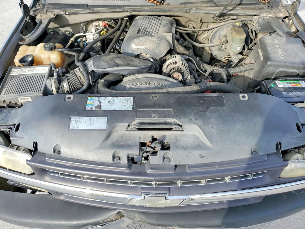 2002 CHEVROLET SILVERADO C1500 photo 11