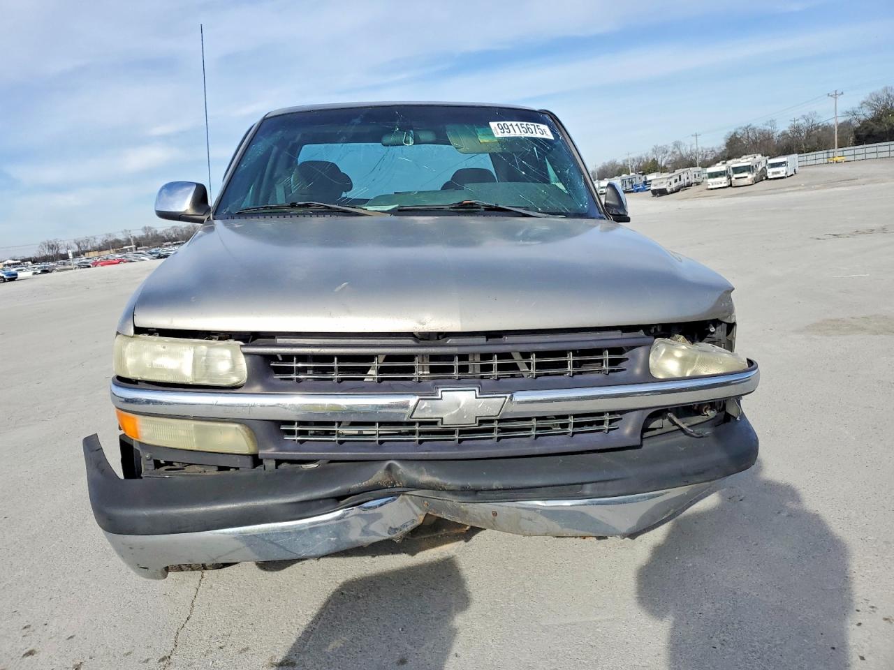2002 CHEVROLET SILVERADO C1500 photo 5