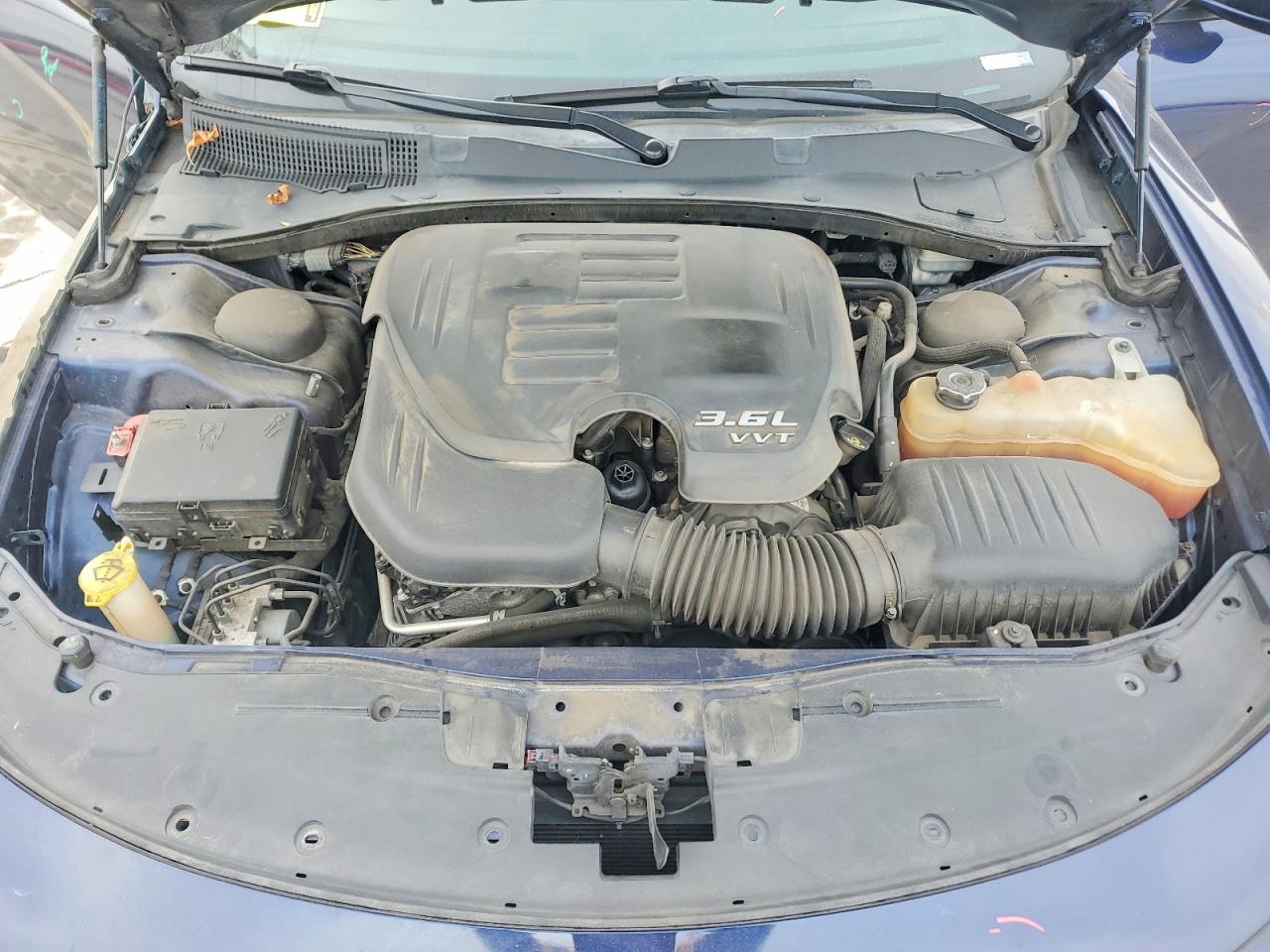 2015 DODGE CHARGER SE photo 11