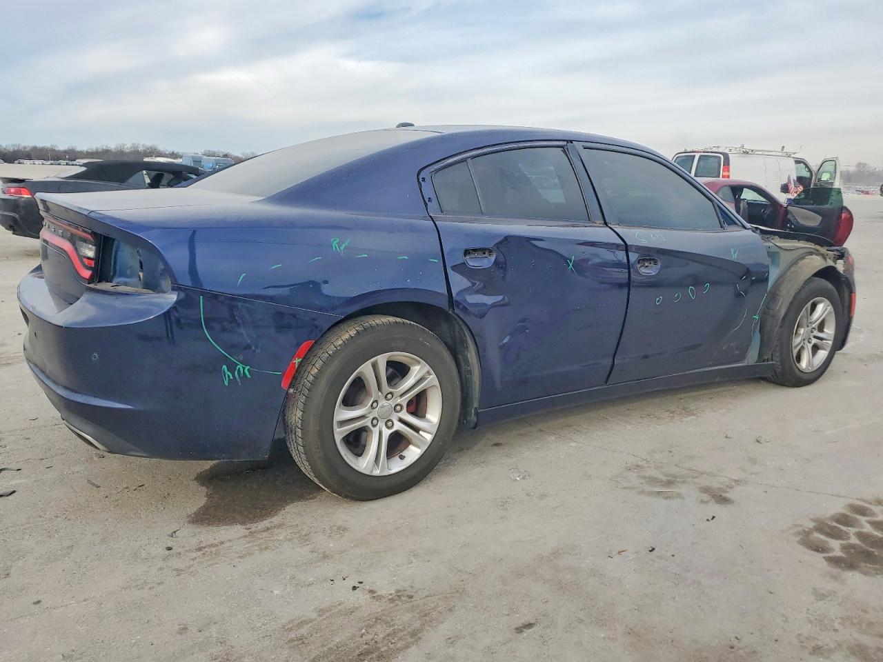 2015 DODGE CHARGER SE photo 3