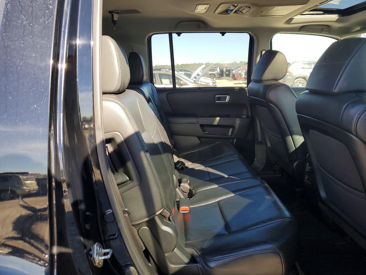 2015 HONDA PILOT TOURING photo 11