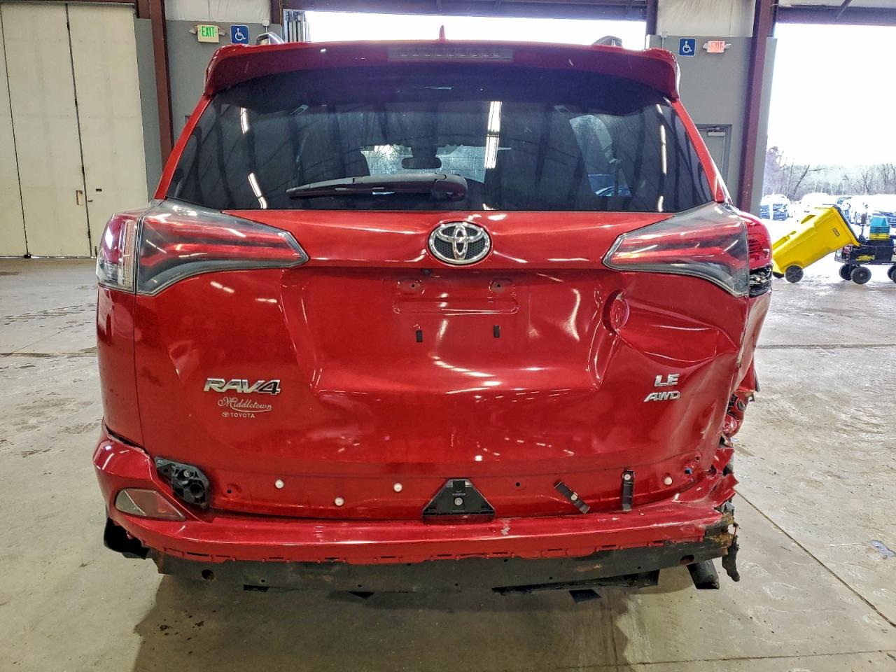 2017 TOYOTA RAV4 LE photo 6