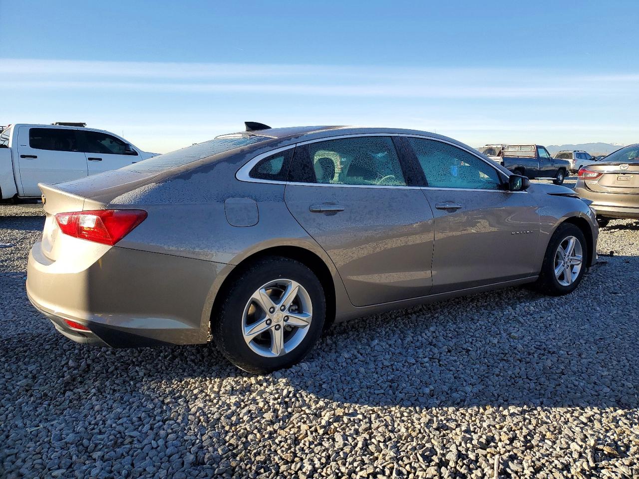 2023 CHEVROLET MALIBU LS photo 5