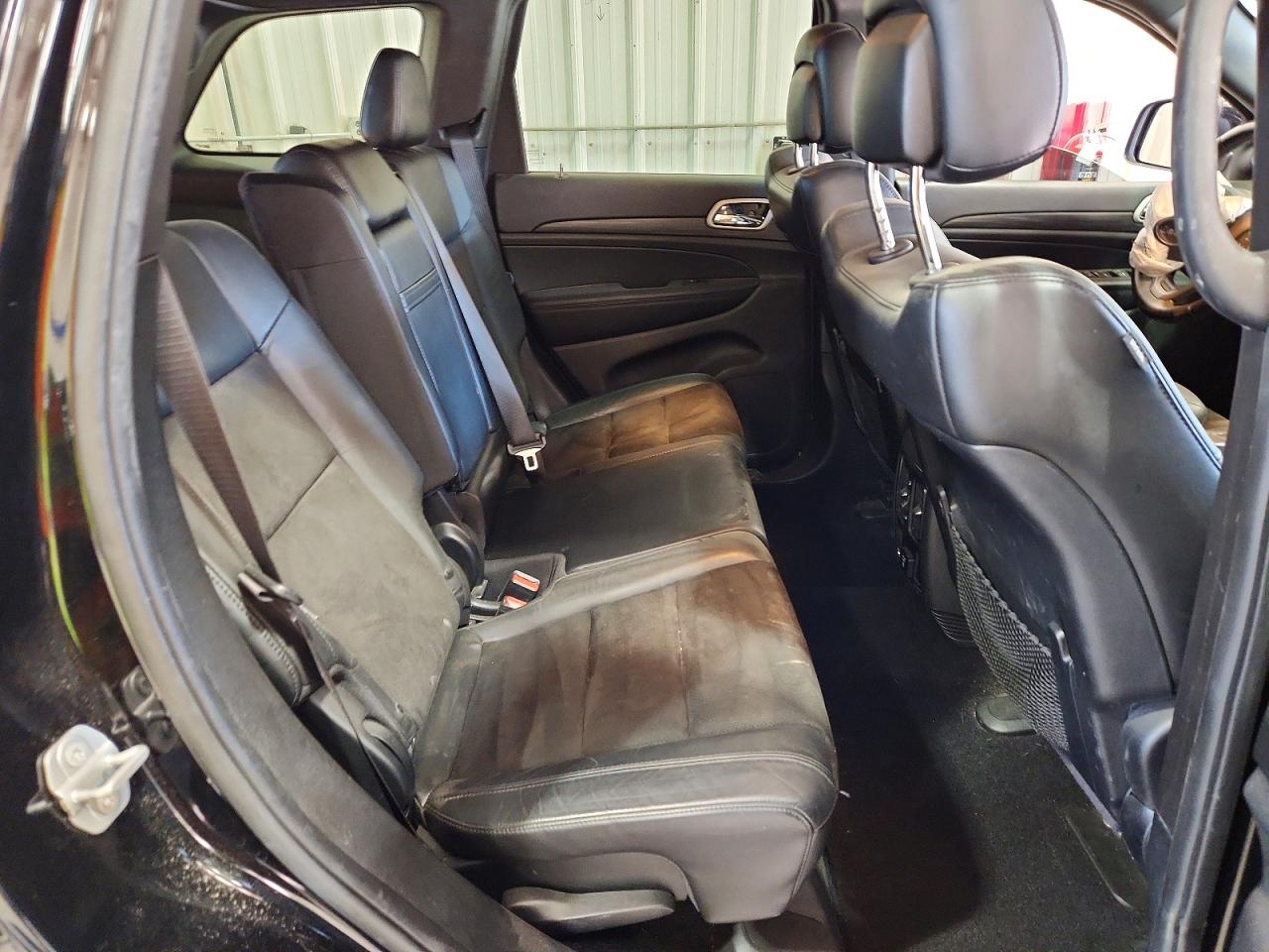 2020 JEEP GRAND CHEROKEE LAREDO photo 11