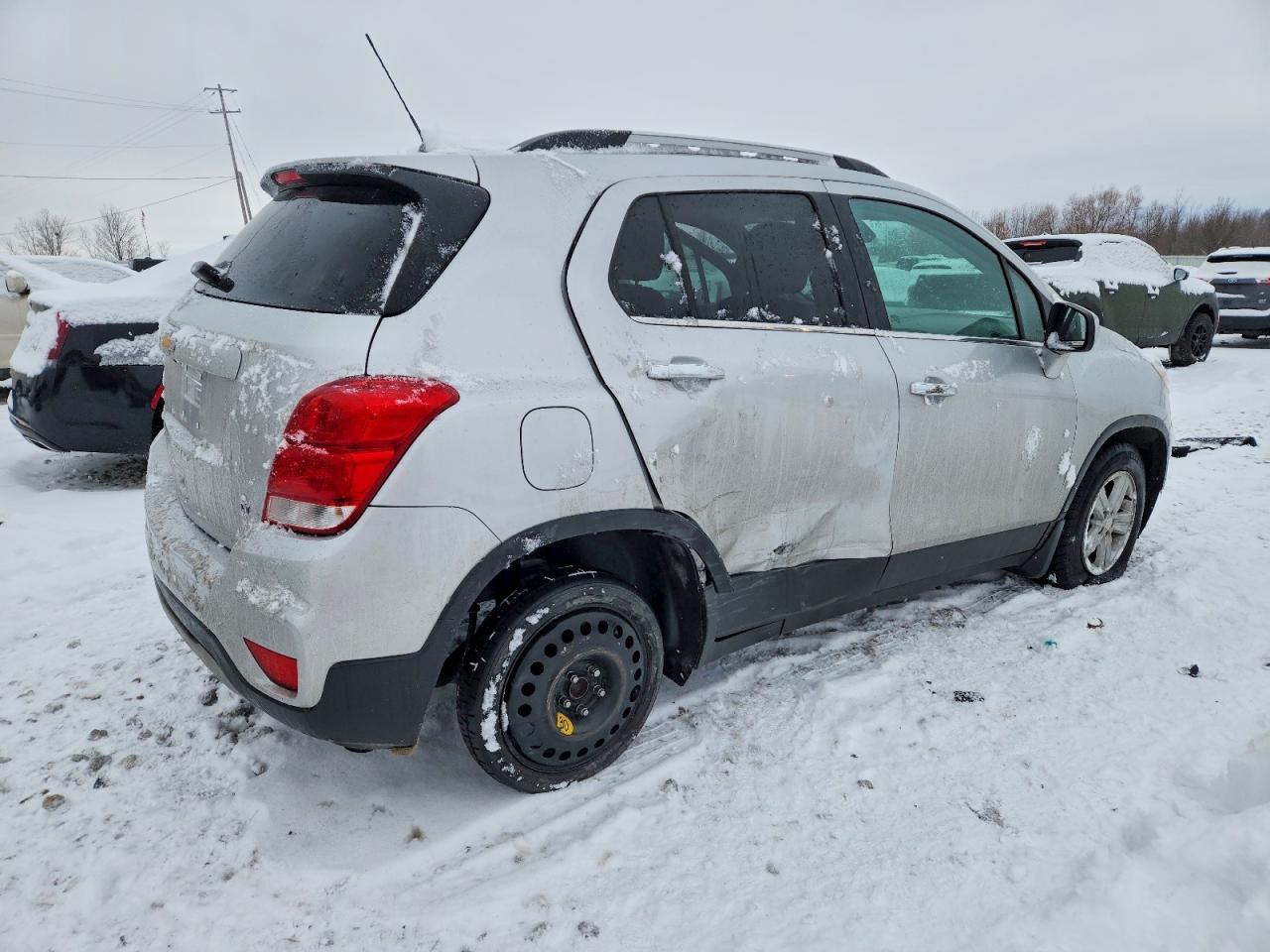 2019 CHEVROLET TRAX 1LT photo 3