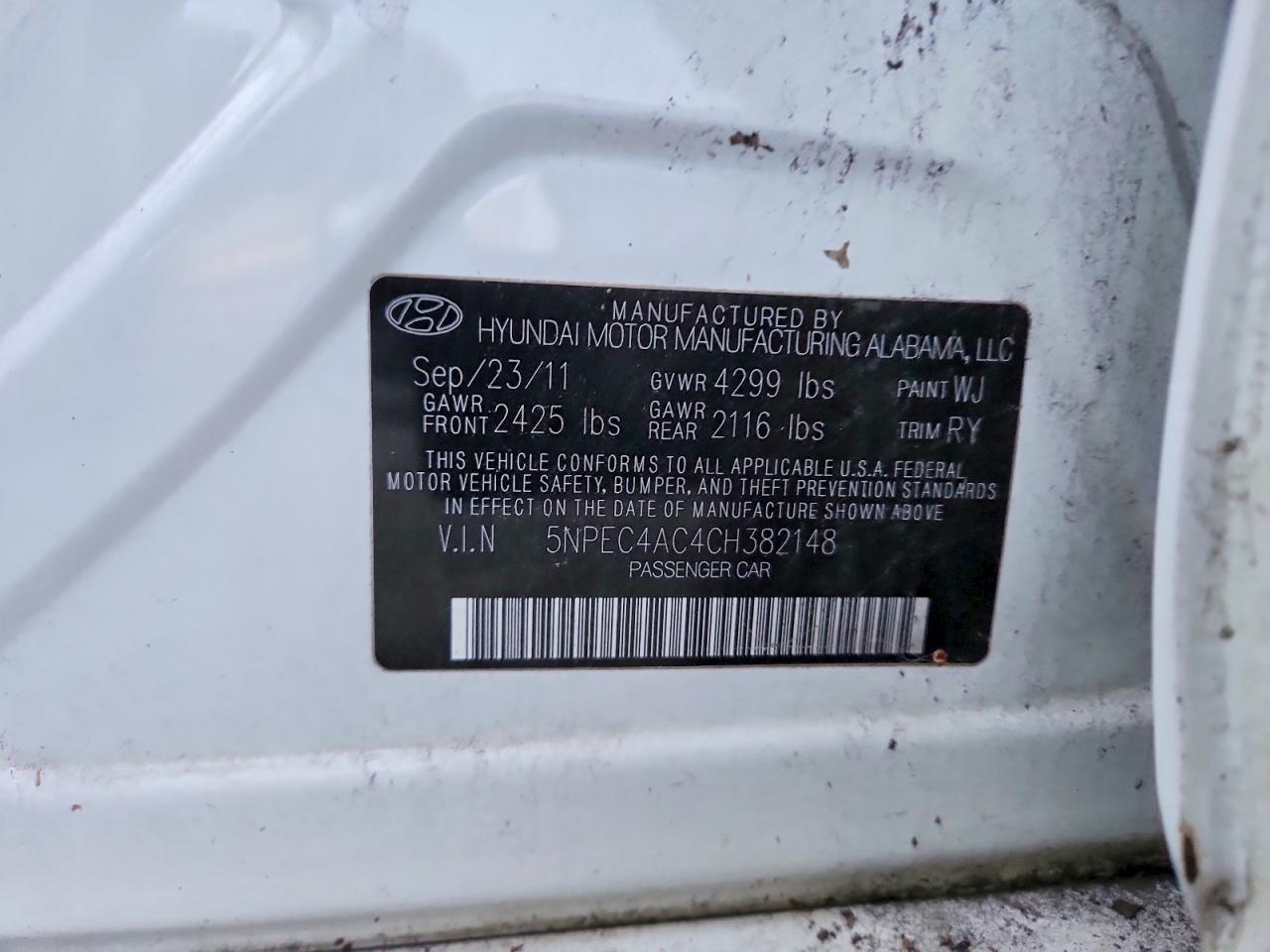 2012 HYUNDAI SONATA SE photo 12