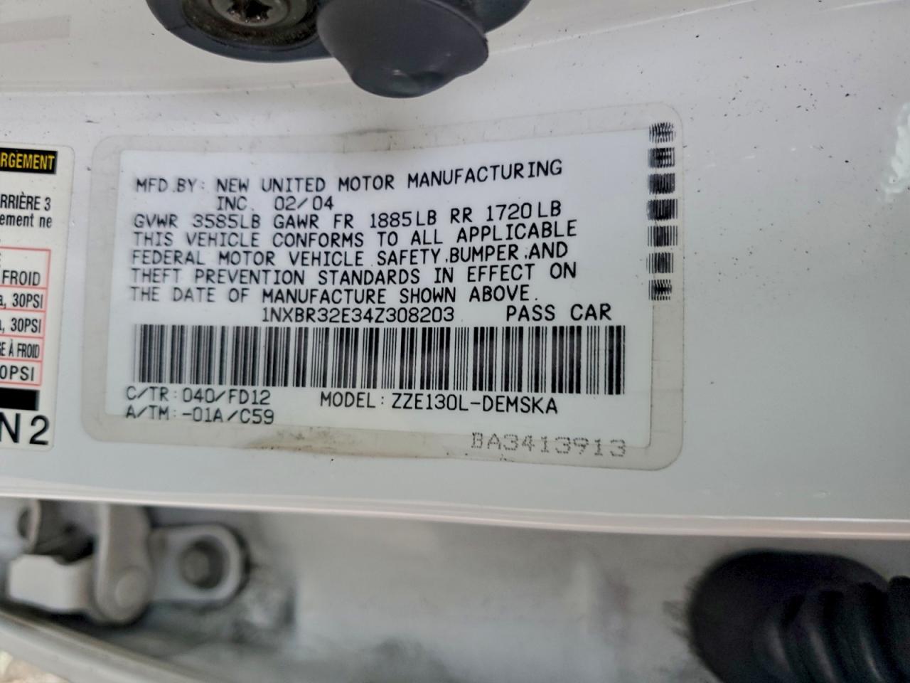 2004 TOYOTA COROLLA CE photo 13