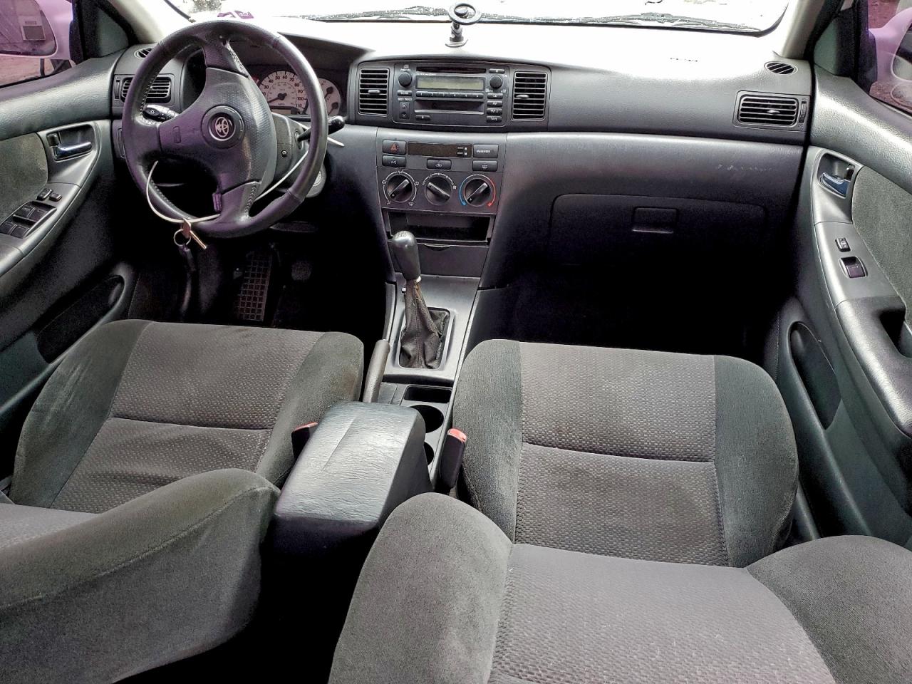 2004 TOYOTA COROLLA CE photo 8